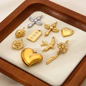 1 Stück Retro-Blumenherz-Kreuz-Anhänger aus Edelstahl in Goldfarbe zum Selbermachen h5 Bild2