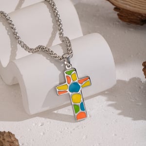 Collier pendentif croix en émail et acier inoxydable, 1 pièce h5 Image2