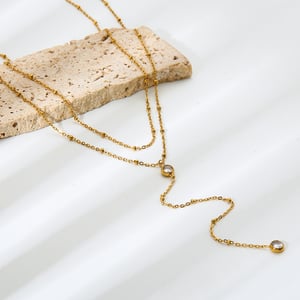 1-teilige Y-förmige Halskette aus Edelstahl in Goldfarbe mit Zirkonia h5 Bild3