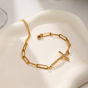 1 Piece Delicate Cross Stainless Steel Gold Color Women's Chain Bracelets h5 Picture5