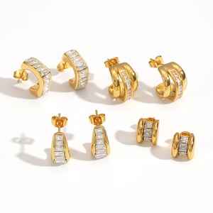 1 paire de boucles d&#39;oreilles créoles en acier inoxydable doré avec strass, en forme de C h5 Image3