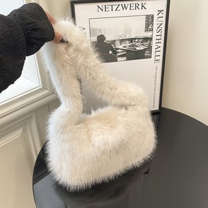 Sac à bandoulière femme 1 pièce, motif cœur mignon et duveteux h5