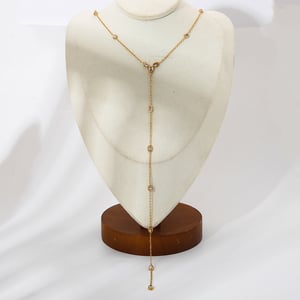 Elegante Y-förmige Halskette aus Edelstahl in Goldfarbe mit Zirkonia-Anhänger h5 Bild4