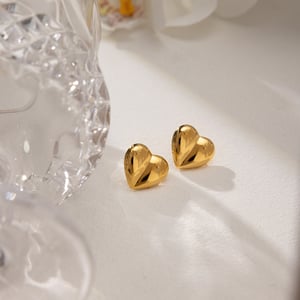 1 Pair Minimalist Heart Stainless Steel Gold Color Women's Stud Earrings h5 Picture4
