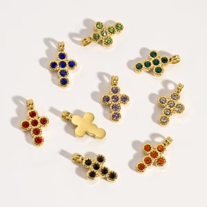 Pendentif croix en acier inoxydable pour femme, collection Simple Series (1 pièce) h5 Image2