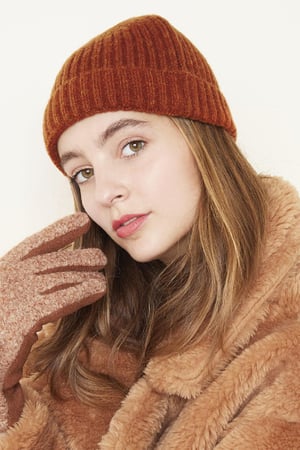 Beanie Cutie Off-white Acrylic h5 Picture2
