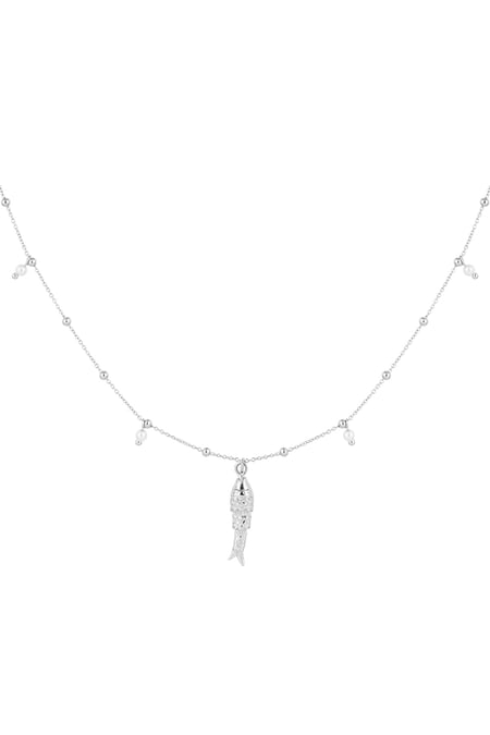 collier basique avec poisson 2