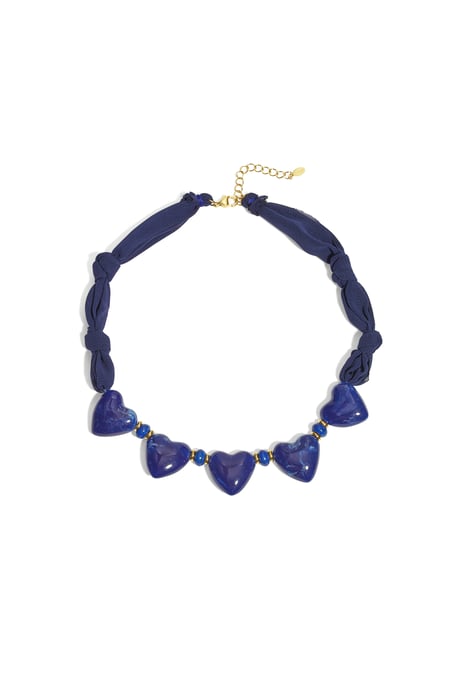 Stoffkette mit Herzperlen 2