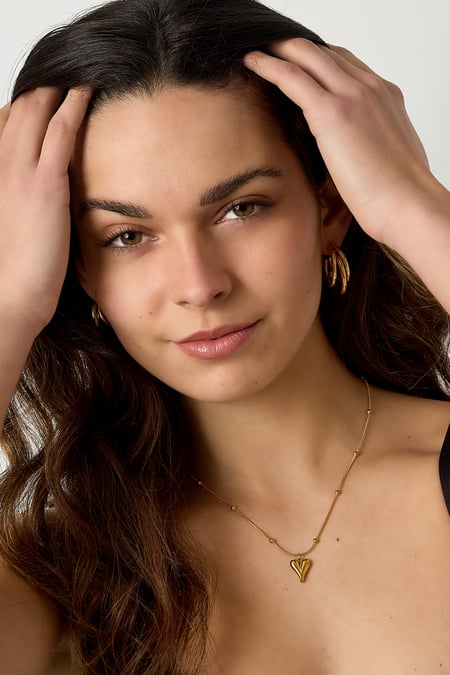 small ball necklace with heart