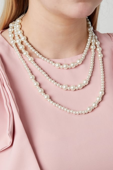 Small pearls layered Necklace