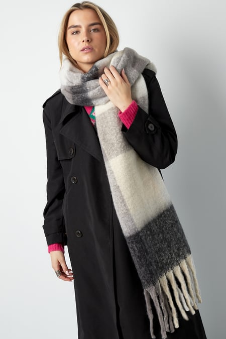 Elegant Embrace scarf