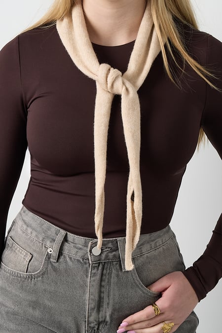 Minimalist Solid Color Triangle Scarf