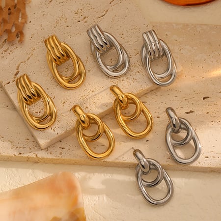 1 pair retro geometric  gold plated stud earrings 2