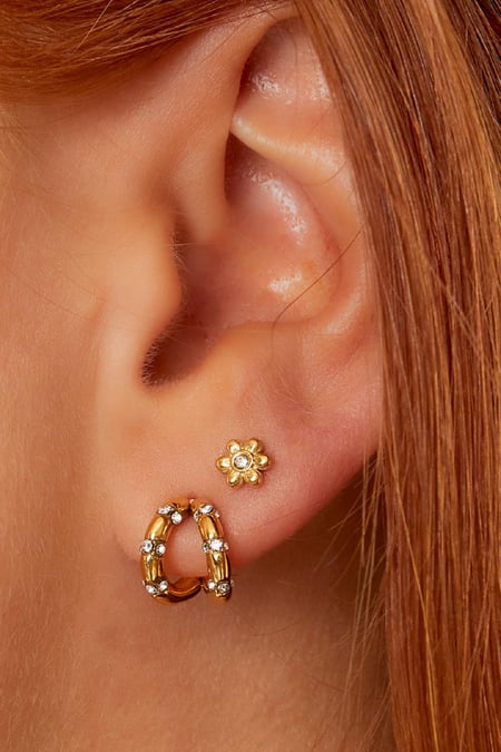 stainless steel earstuds flower 