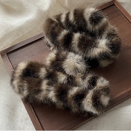 1 Piece Luxurious  Leopard Print Furry Women's Hair Clips 2