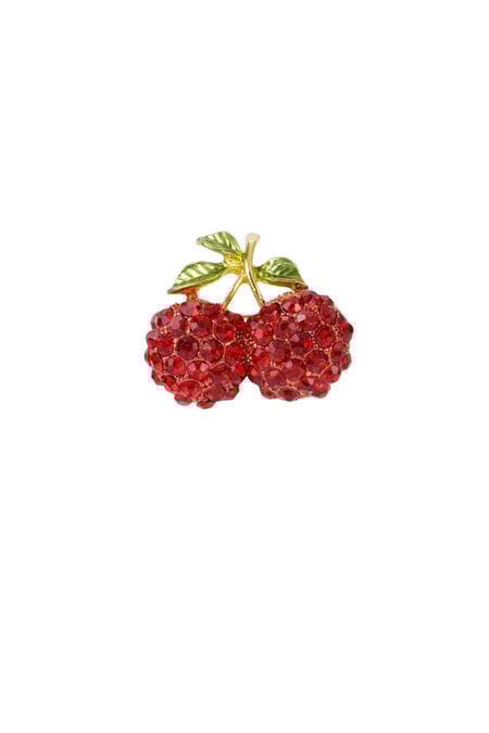 Spilla con ciliegia in strass 2