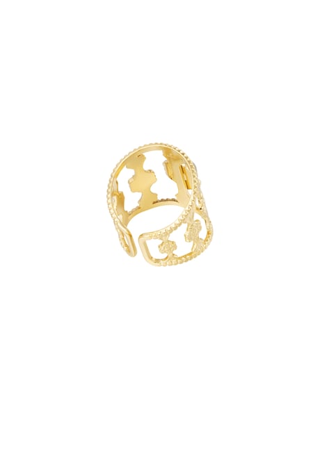 graceful ring with stone