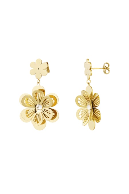 flower earrings with stone 2