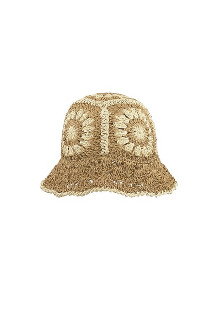 Gorro de crochet con flores 2