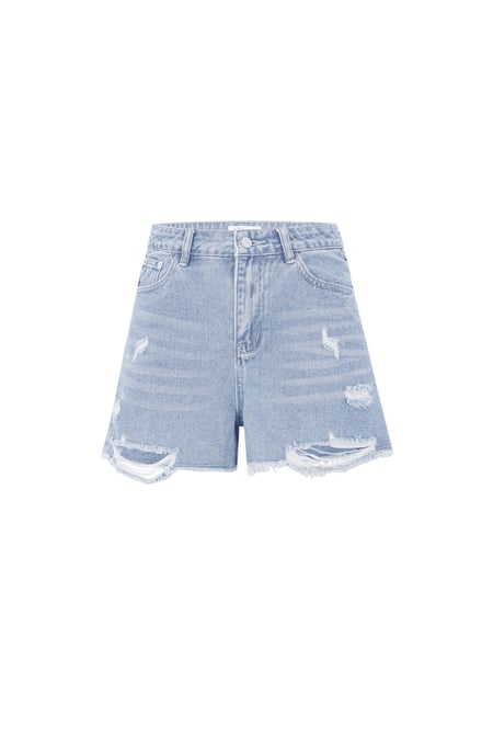 Pantaloncini strappati 2