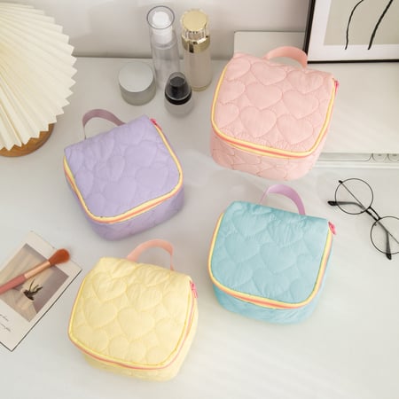 1 Piece Sweet Heart Makeup Bag
