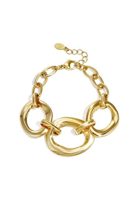 Bracelet with round statement pieces 2