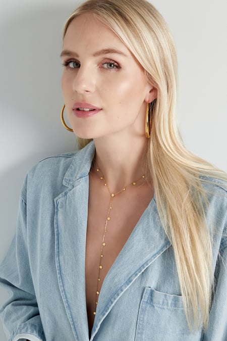necklace center piece circles