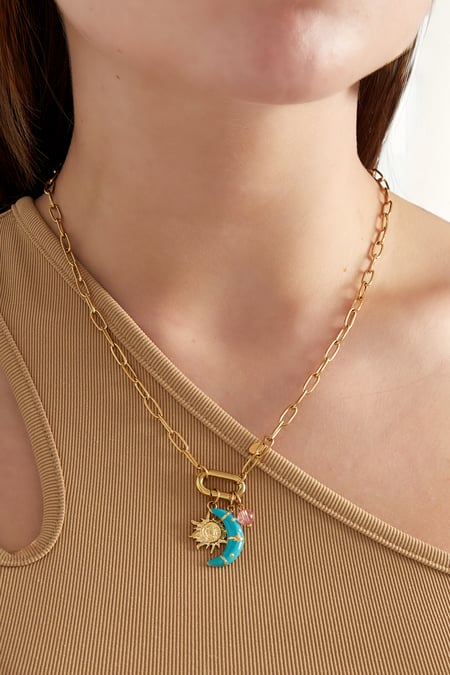 collana magica al chiaro di luna