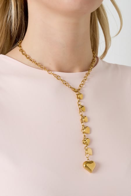 Collar de musa de corazones