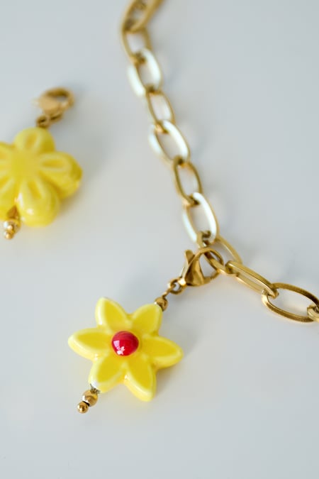 Vrolijke bloemen sieraden bedel