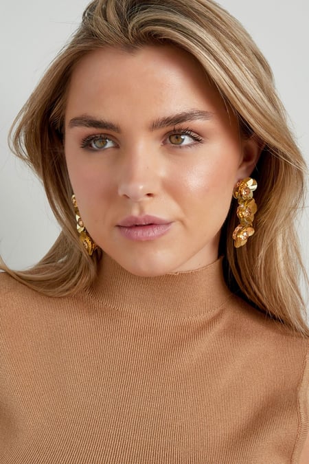 summery floral trio earrings