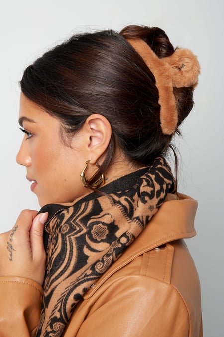 Barrette à cheveux en fausse fourrure