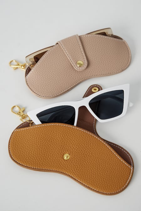 Custodia per occhiali da sole con clip - nera