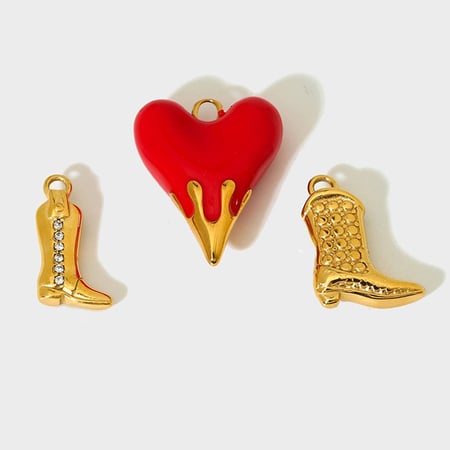 Retro Heart Stainless Steel  Gold Color Pendant 2