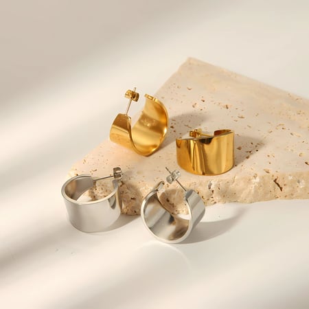 1 paire de boucles d&#39;oreilles classiques simples en acier inoxydable plaqué or , épaisses et lisses en forme de c pour bijoux pour femmes à porter au quotidien 2