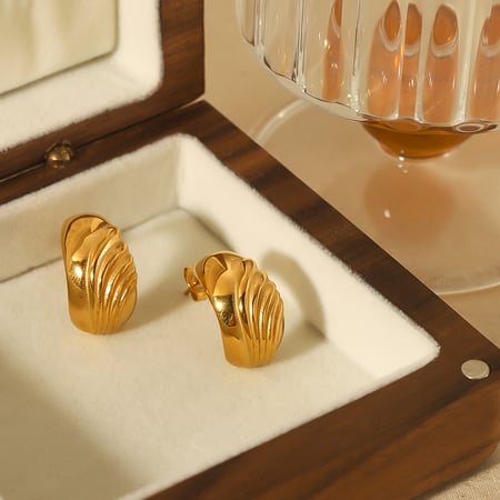 1 Paar einfache, klassische geometrische, breite C-förmige Ohrringe aus 18 Karat Gold-Edelstahl für Damenschmuck zum täglichen Tragen 2