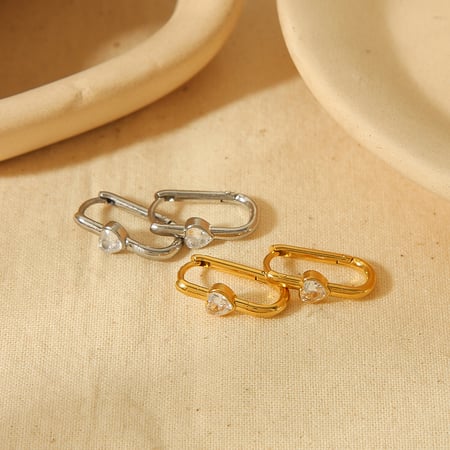 1 paire de boucles d&#39;oreilles simples et tendance en acier inoxydable plaqué or  en forme de cœur avec diamant pour un usage quotidien pour les femmes