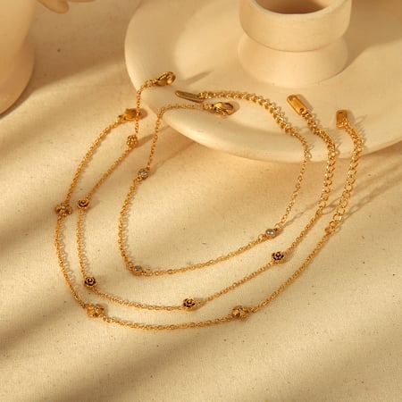 1 piece of exquisite and fashionable  gold-plated stainless steel zircon rose anklet for women for daily wear