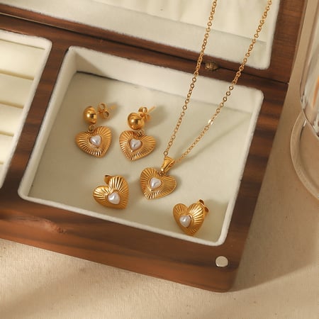 1 pair of simple and fashionable  gold-plated stainless steel geometric texture love pearl earrings for women's jewelry for daily wear 2