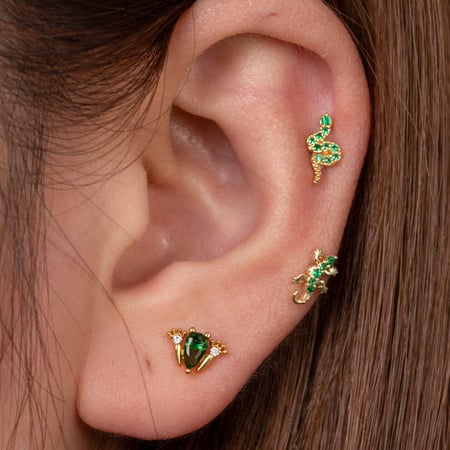 1 pieza de pendientes de botón de acero de titanio con diseño de animales clásicos, sin revestimiento, con circonitas para mujer 2