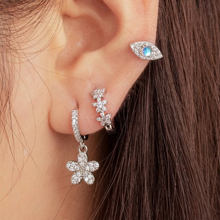 1 Stück Simple Series Klassische Blume Kupfer Kein Beschichtungsmaterial Zirkon Damen Ohrstecker 2