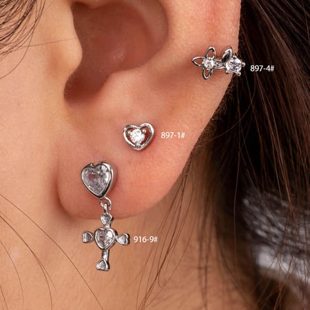 1 Piece Simple Series Classic Heart Titanium Steel No Plating Material Zircon Women Stud Earrings 2