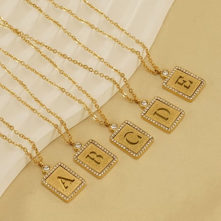 1 Piece Golden Simple Series Simple Letter Women's Pendant Necklaces 2