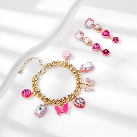 1 Piece Dazzling Style Chic Pink Heart & Butterfly Shape Gold Color Alloy Women's Charm Bracelets 2