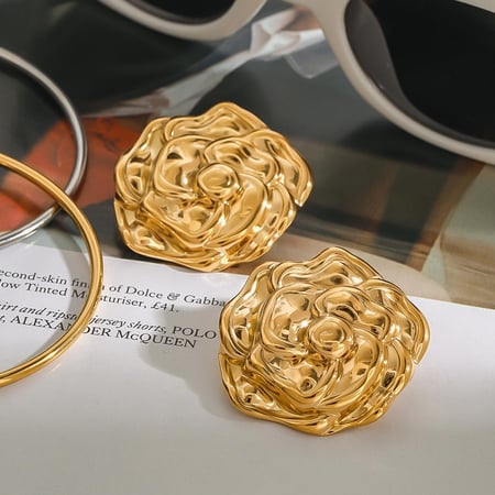 1 Pair Romantic Series Gorgeous Flowers Stainless Steel Gold Color Women's Stud Earrings 2