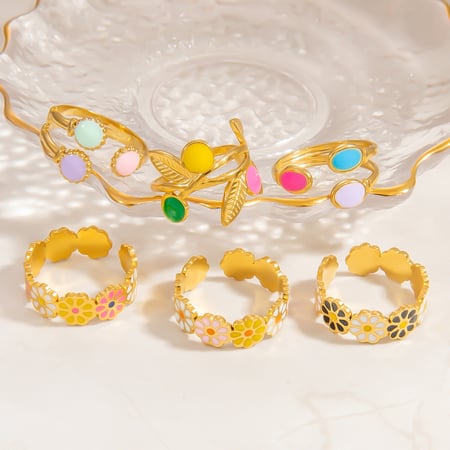1 Piece Charming Series Chromatic Daisy Shape Oil- Glazing Stainless Steel Gold Color Women's Adjustable Rings 2