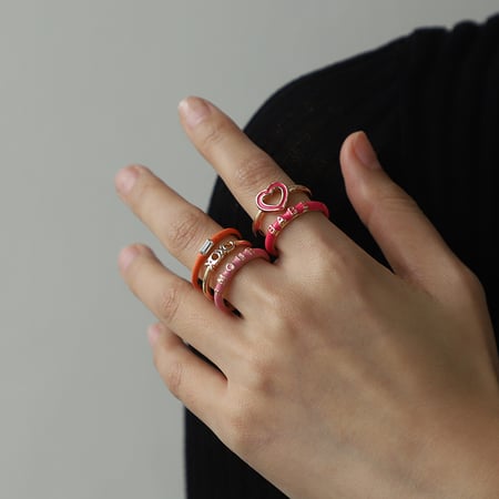 1 Set Vogue Series Polychrome Exquisite Heart Drop Oil Alloy Lightweight Women's Ring Sets