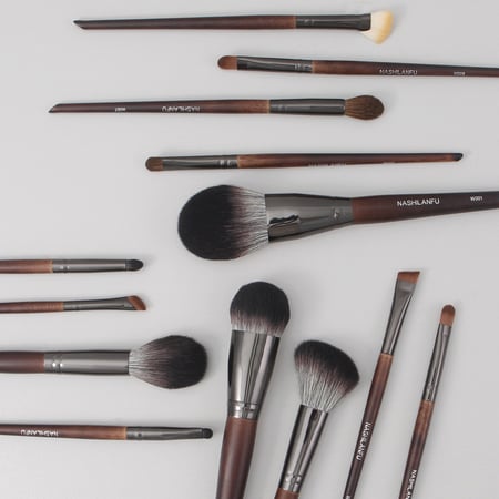 1 Pair Unisex Makeup Brush 2