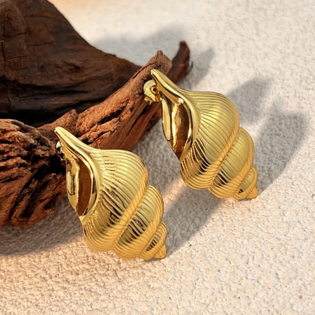 1 Pair Whelk Stainless Steel Gold Color Women's Stud Earrings 2