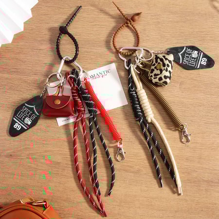 1 Stück Simple Series Tägliche einfarbige PU-Taschenanhänger für Damen 2